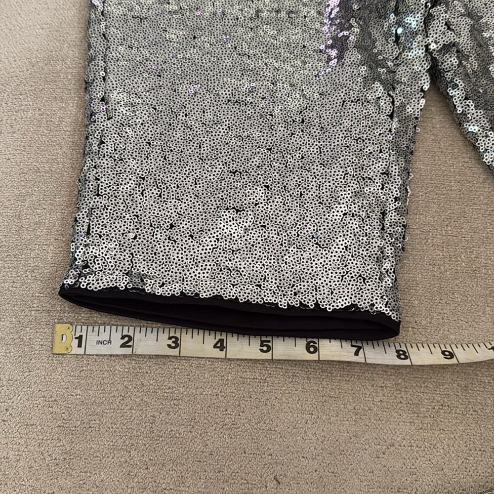 Grey Lab silver sequin biker short - Picture 6 of 6